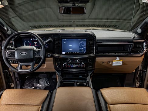 Used 2026 Ford F350 Lariat image 17