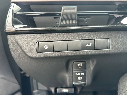 New 2026 Nissan Murano SV AWD/4WD image 12