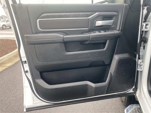 Used 2024 RAM 2500 Big Horn image 19