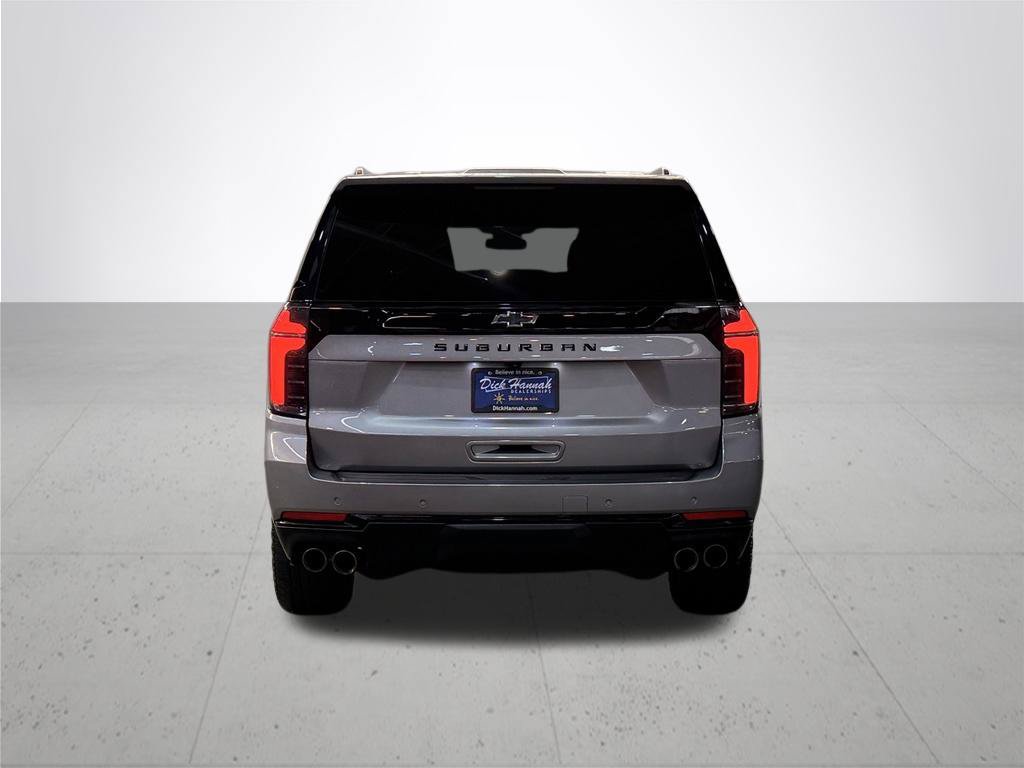 Certified 2025 Chevrolet Suburban Z71 AWD/4WD image 10
