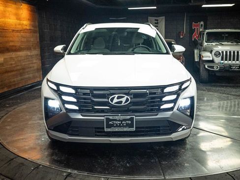 Used 2025 Hyundai Tucson SEL FWD image 4