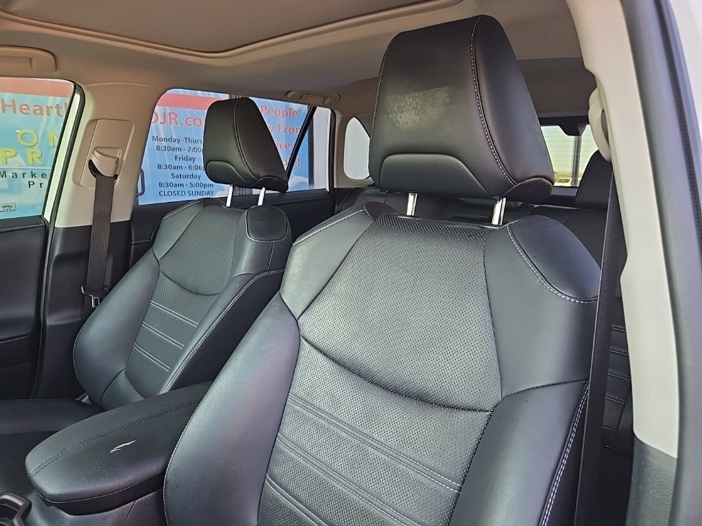 Used 2019 Toyota RAV4 Limited w/ Cold Weather Package AWD/4WD image 36