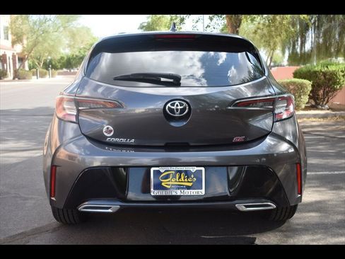 Used 2021 Toyota Corolla SE w/ Carpet Mat Package (TMS) FWD image 9
