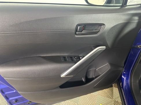Used 2023 Toyota Corolla Cross LE w/ Moonroof Package AWD/4WD image 13