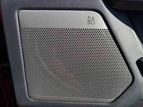 Used 2025 Ford F250 Lariat w/ Lariat Ultimate Package image 39