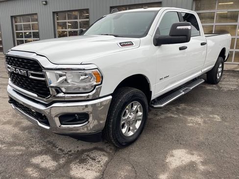 Used 2024 RAM 2500 Big Horn image 3