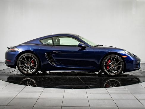 Used 2022 Porsche 718 Cayman S image 9