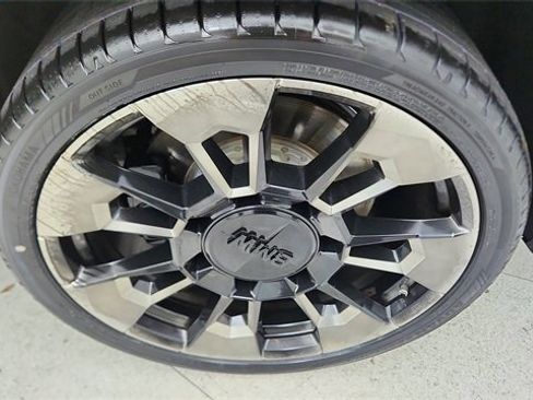 Used 2023 BMW XM Base image 58