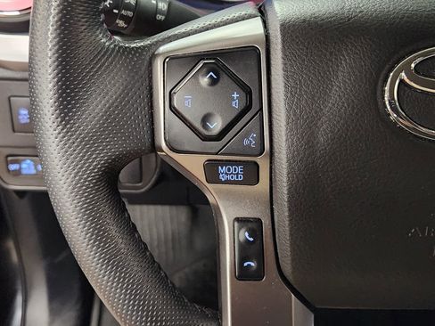 Used 2022 Toyota Tacoma SR5 image 47