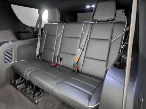 Used 2023 Cadillac Escalade ESV Sport AWD/4WD image 18