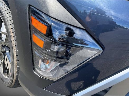 Used 2025 Hyundai Kona SEL AWD/4WD image 26