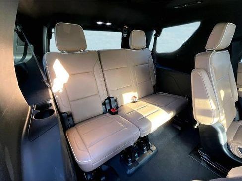 Used 2023 Chevrolet Tahoe Premier image 26