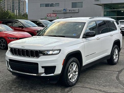 Certified 2021 Jeep Grand Cherokee L Laredo w/ Luxury Tech Group I AWD/4WD image 6