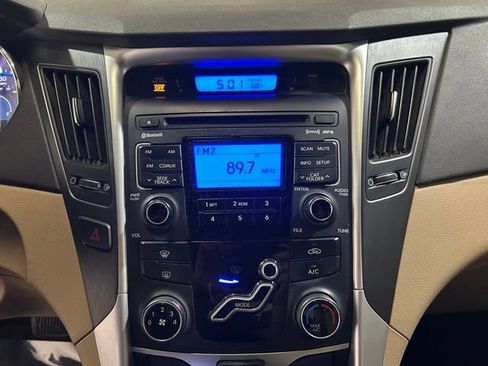 Used 2011 Hyundai Sonata GLS image 27