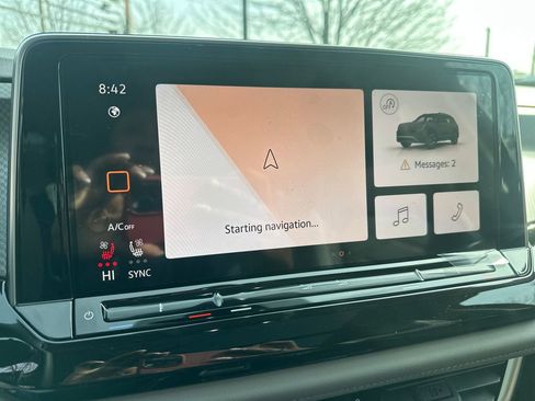 New 2026 Volkswagen Atlas Peak Edition image 9