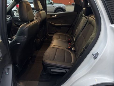 New 2025 Ford Escape ST-Line image 30
