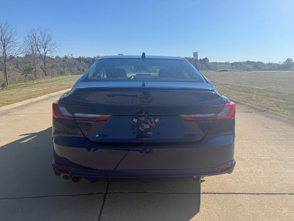 Used 2025 Toyota Camry XSE w/ Premium Plus Package FWD image 4