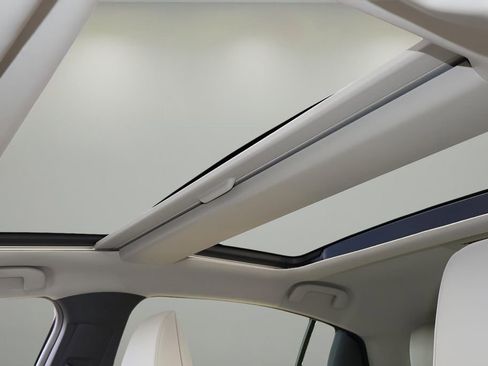 New 2026 Toyota Prius Limited FWD image 26