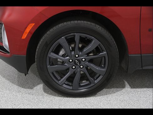 Certified 2024 Chevrolet Equinox RS w/ RS Leather Package AWD/4WD image 23