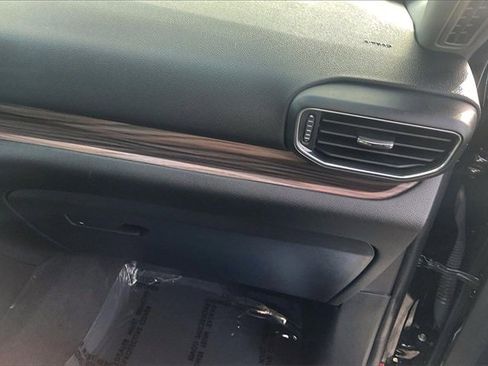 Certified 2022 Ford Explorer Limited w/ Hybrid Equipment Group 310A image 17