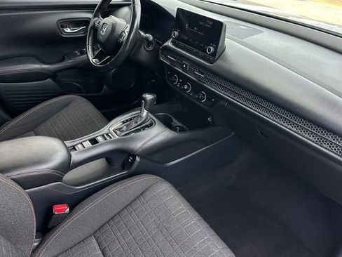 Certified 2024 Honda HR-V Sport image 18