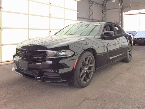 Used 2023 Dodge Charger SXT w/ Blacktop Package image 1
