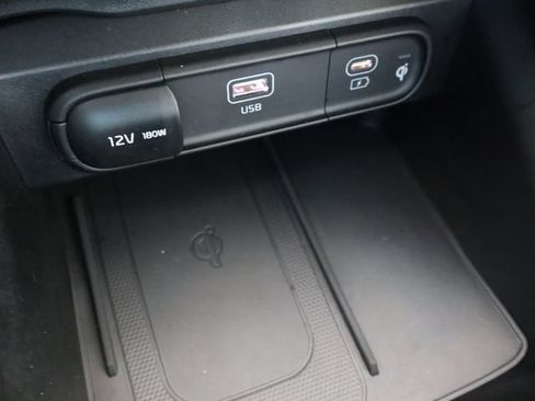 Used 2024 Kia Telluride S w/ S Sunroof Package FWD image 39