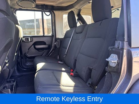 Used 2021 Jeep Wrangler Unlimited Sport image 14