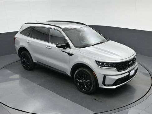 Used 2022 Kia Sorento SX image 69