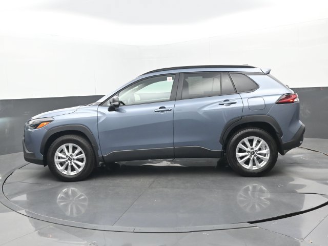Used 2026 Toyota Corolla Cross LE w/ Moonroof Package FWD image 21