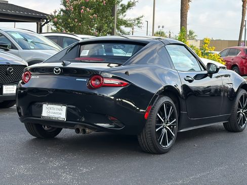 Certified 2025 MAZDA MX-5 Miata RF Grand Touring RWD image 4