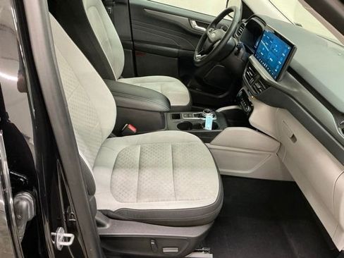 Used 2023 Ford Escape Active w/ Tech Pack #2 AWD/4WD image 19
