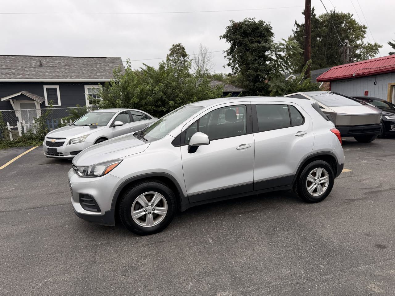 Used 2019 Chevrolet Trax LS FWD image 23