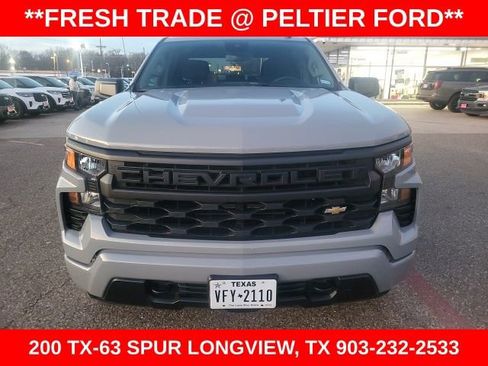 Used 2024 Chevrolet Silverado 1500 Custom image 2
