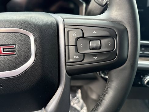 Certified 2025 GMC Sierra 1500 Elevation image 20