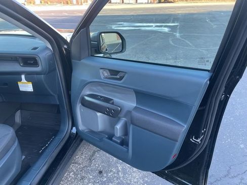 New 2026 Ford Maverick XL image 43