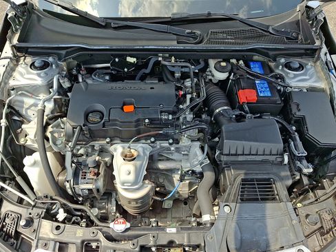 Used 2023 Honda Civic Sport image 28