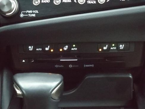 Used 2022 Lexus ES 250 w/ Premium Package image 26