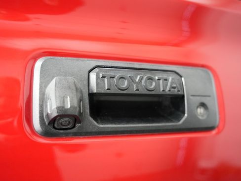 Used 2019 Toyota Tacoma SR5 image 59
