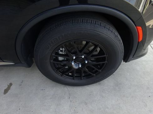 Used 2021 Dodge Durango SXT w/ 3rd Row Seating Group RWD image 10