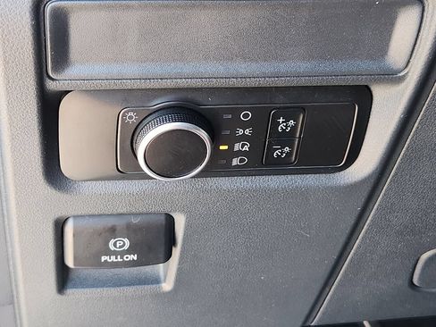 Used 2024 Ford Expedition Max XLT AWD/4WD image 13