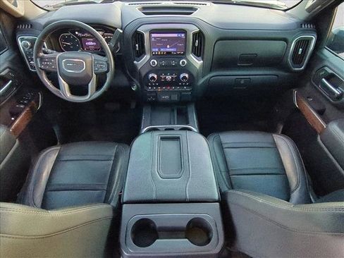 Used 2020 GMC Sierra 2500 Denali w/ Denali Ultimate Package image 17