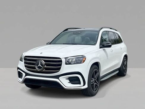Certified 2025 Mercedes-Benz GLS 450 4MATIC image 9