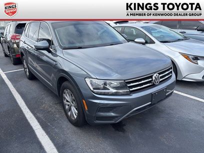 Used 2018 Volkswagen Tiguan SE