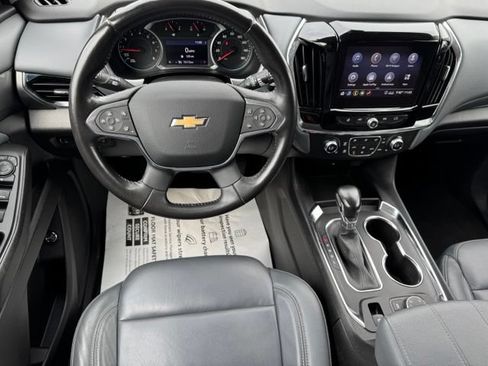 Used 2021 Chevrolet Traverse LT AWD/4WD image 15