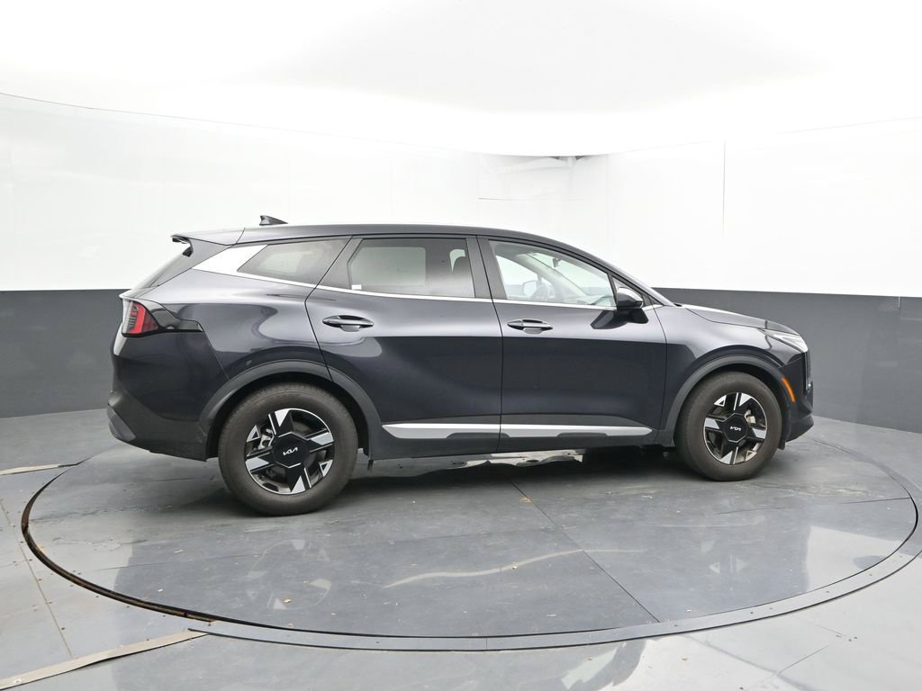 Used 2026 Kia Sportage LX FWD image 12