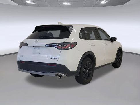 Used 2024 Honda HR-V Sport image 7