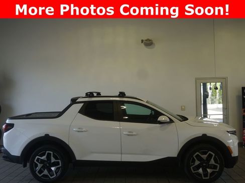 Used 2024 Hyundai Santa Cruz Limited AWD/4WD image 2
