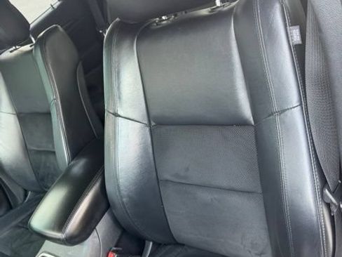 Used 2018 Jeep Grand Cherokee Altitude AWD/4WD image 17
