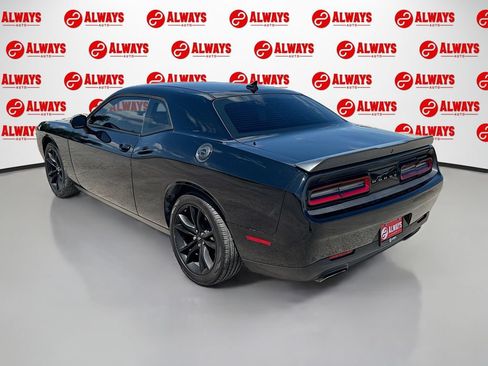 Used 2018 Dodge Challenger SXT w/ Blacktop Package RWD image 8
